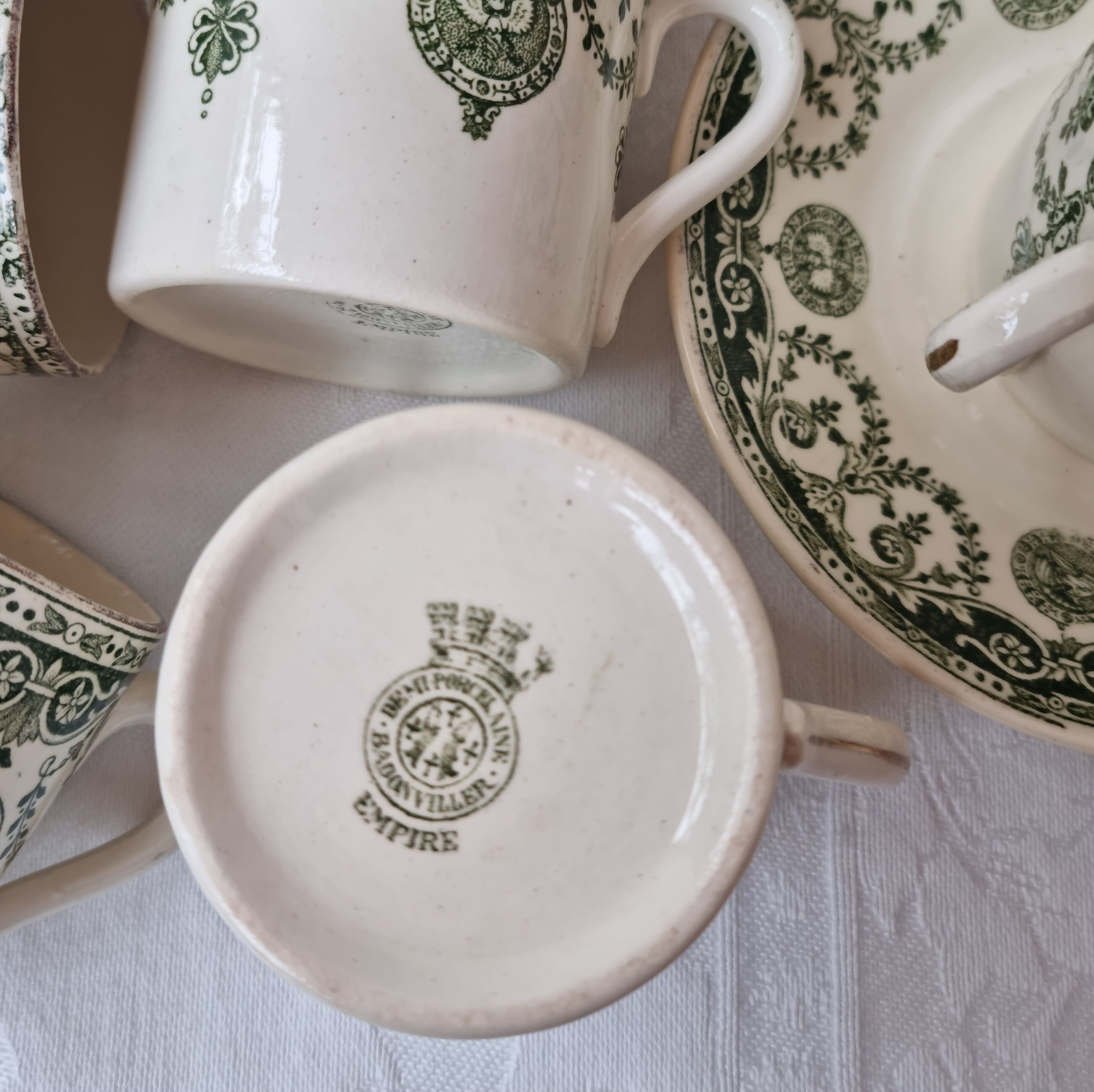 Set of 8 cups Empire de Badonviller