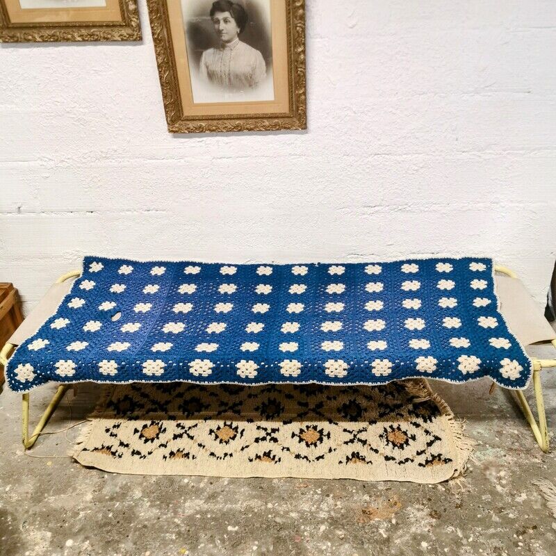 Canvas military camp bed