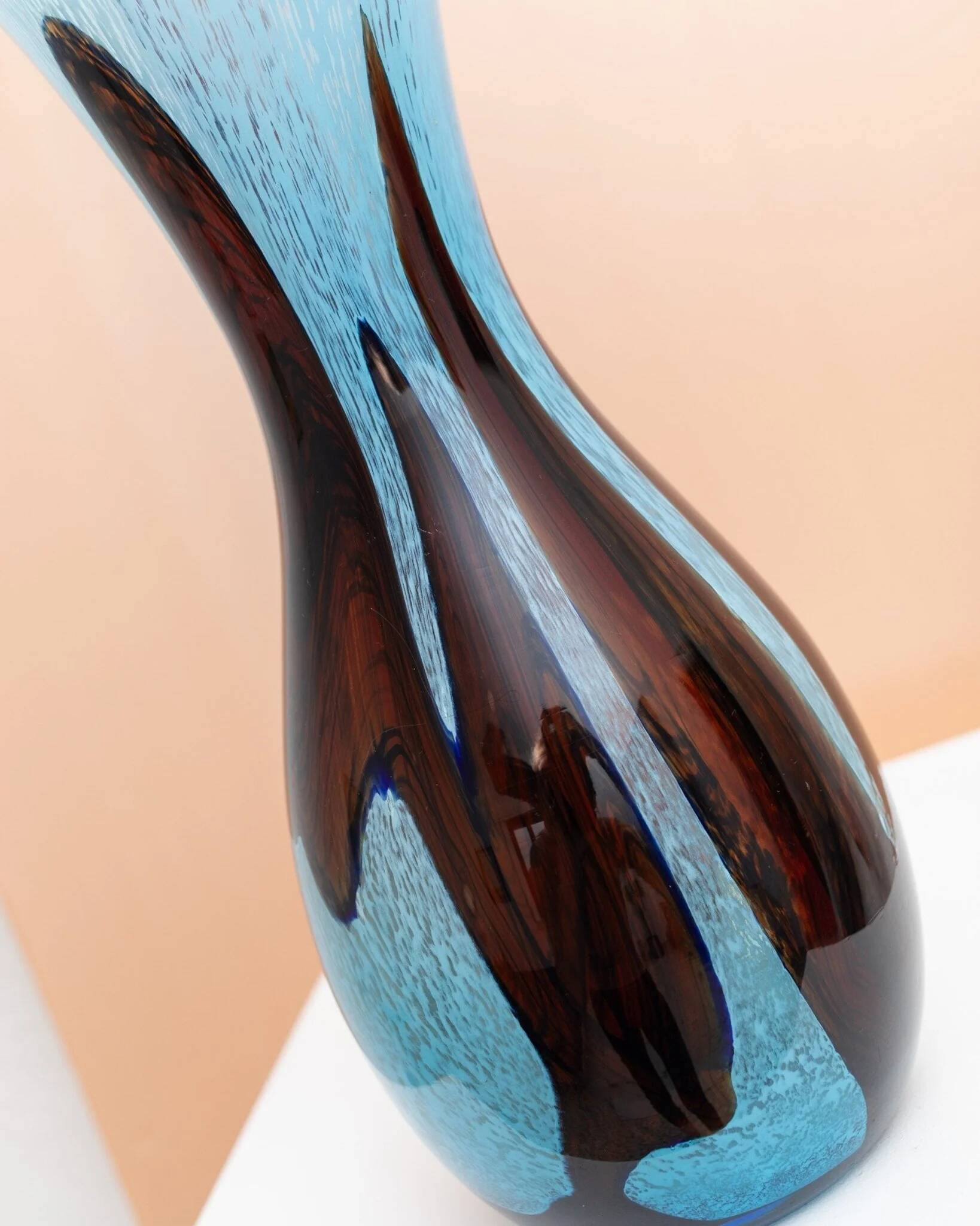 XL Murano glass vase - light blue and brown - mid-century vintage design table decoration - Italy 1970s