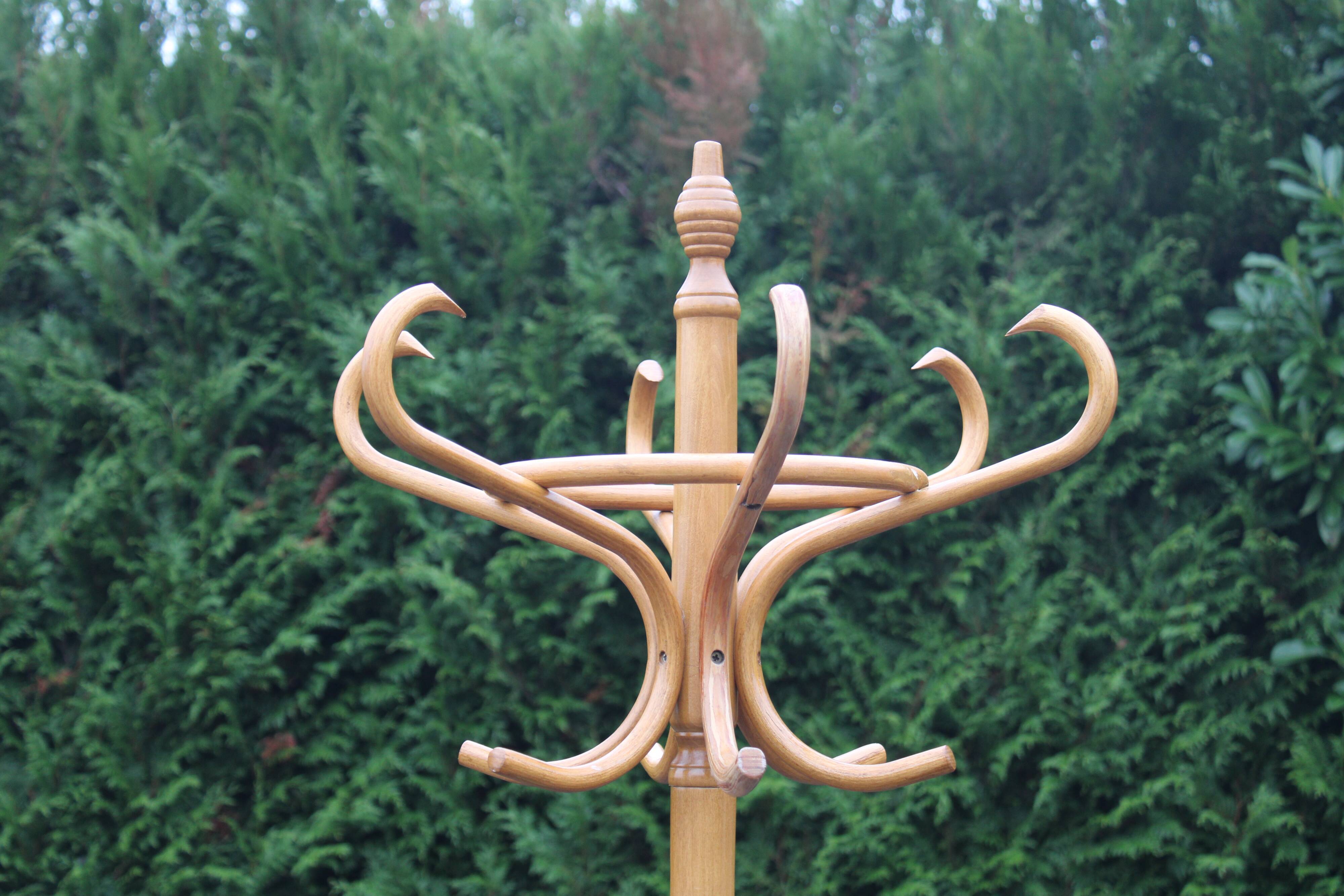 Parrot coat rack