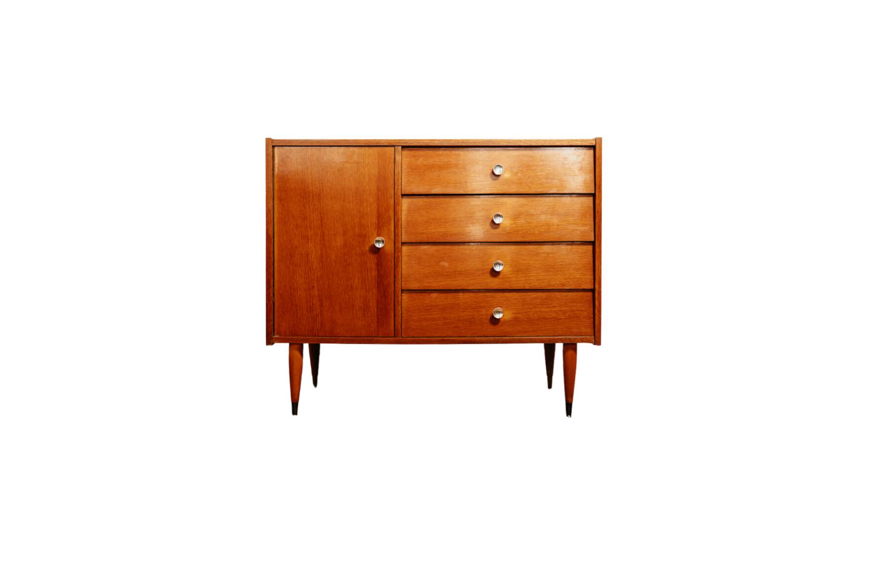 Vintage chest of drawers