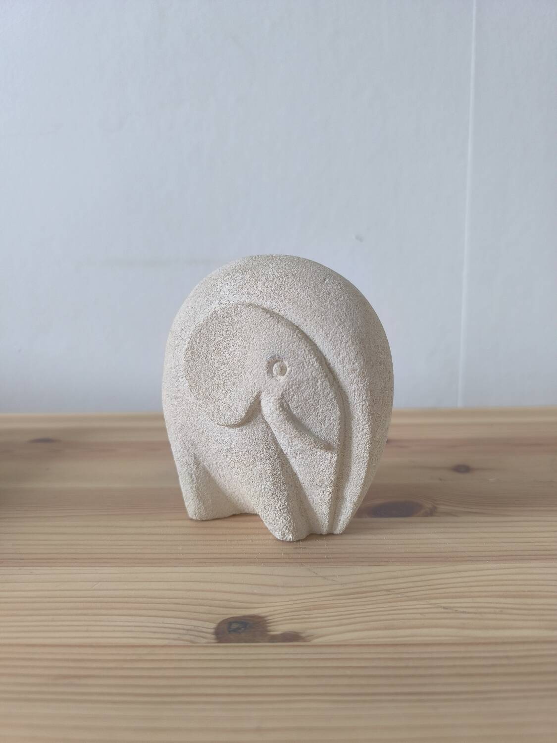 Stone sculpture paperweight