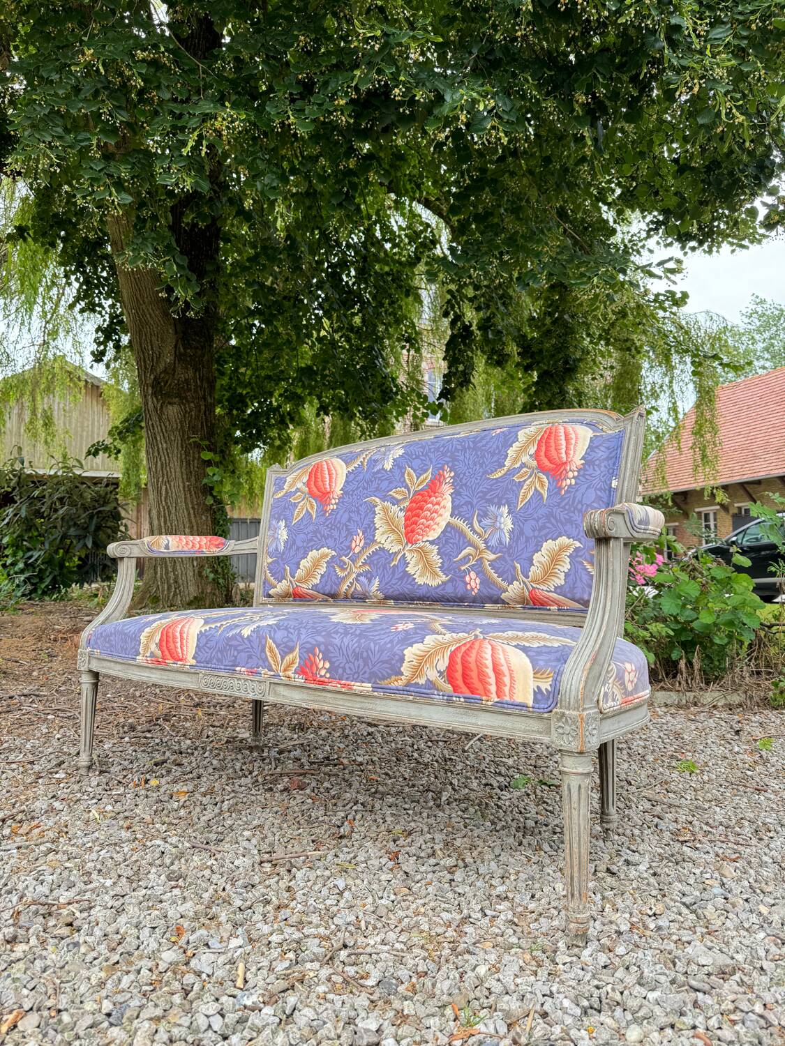 Louis xvi style grey lacquered wood sofa 19th century