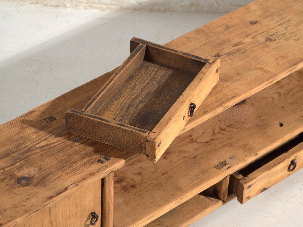 Old pine wood buffet – China, circa 1930