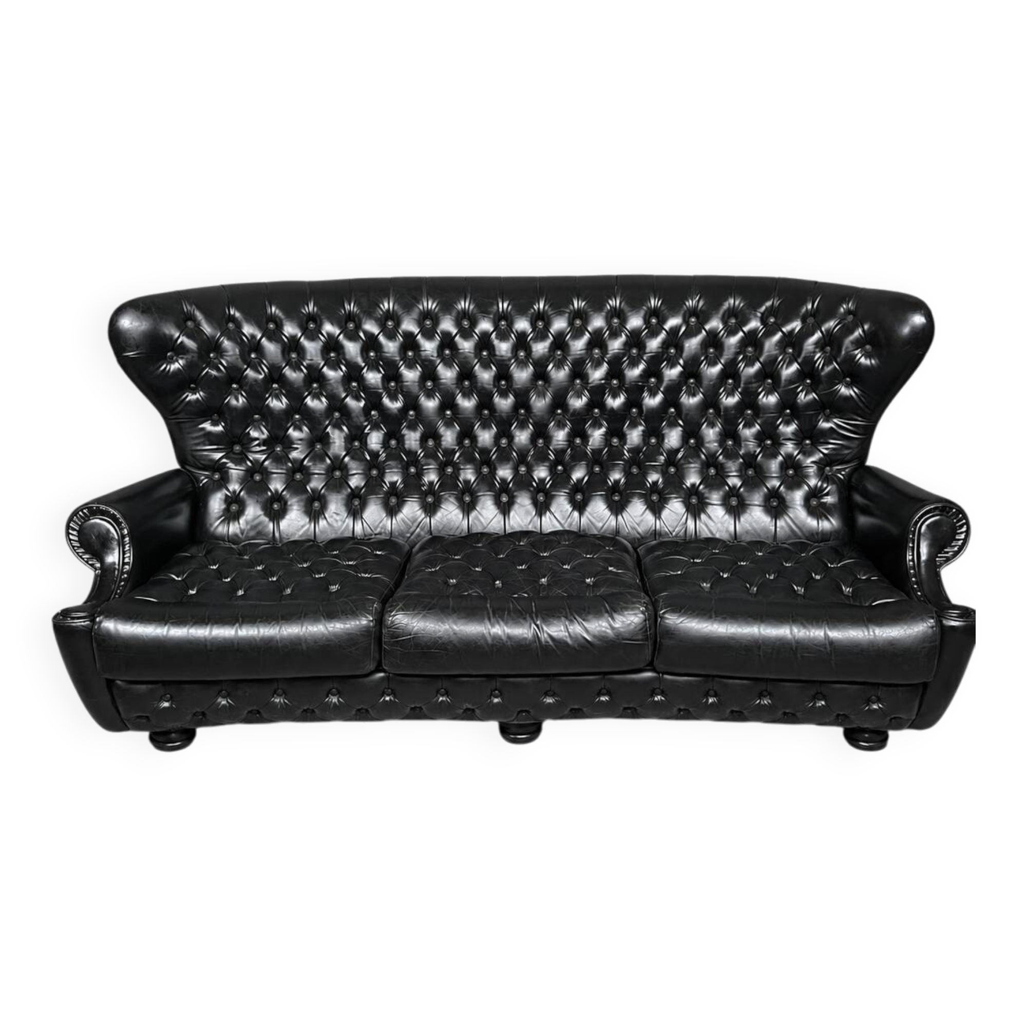 Canapé Chesterfield. Cuir.