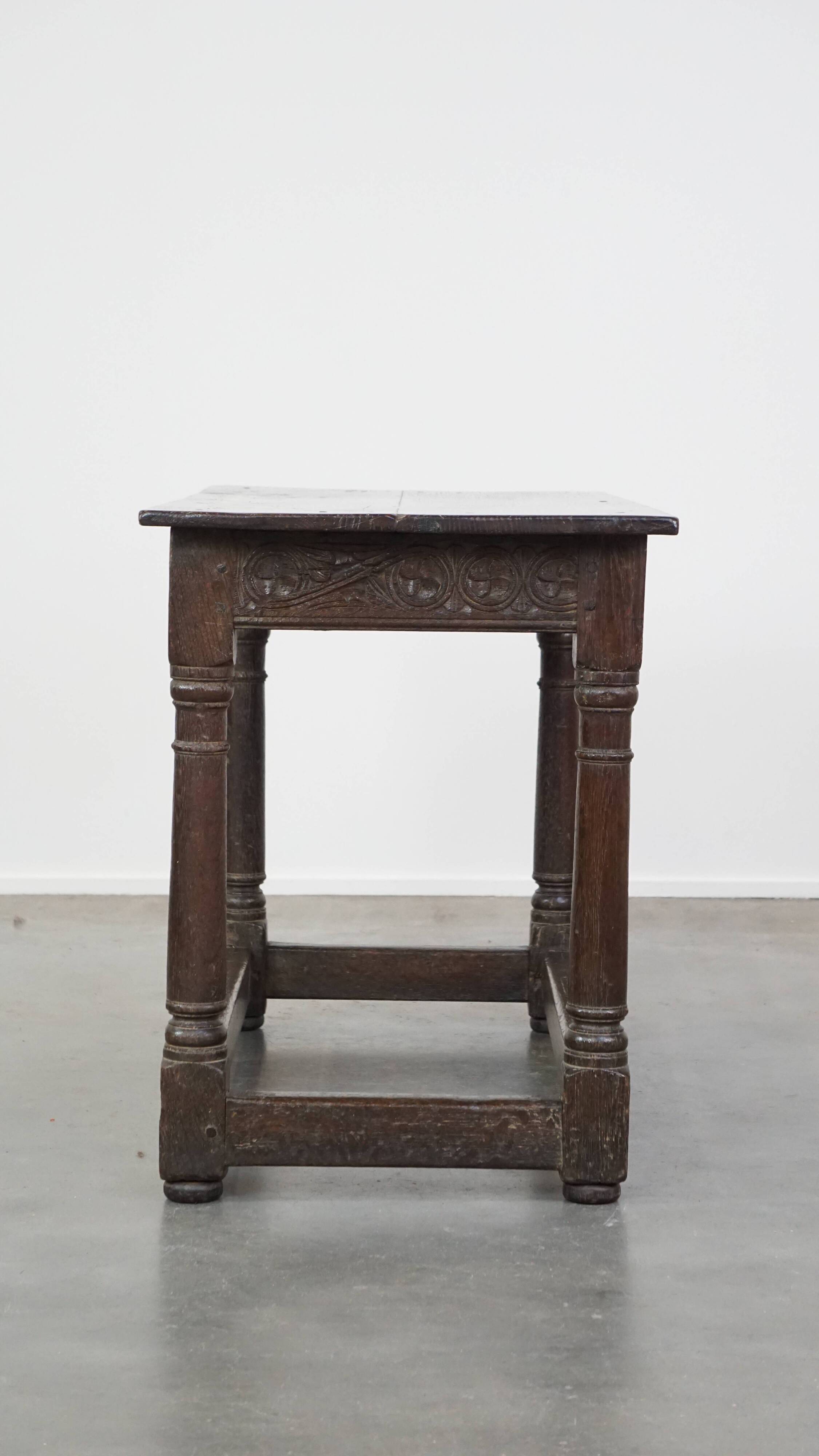 Antique English side table/hall table from the early 18th century