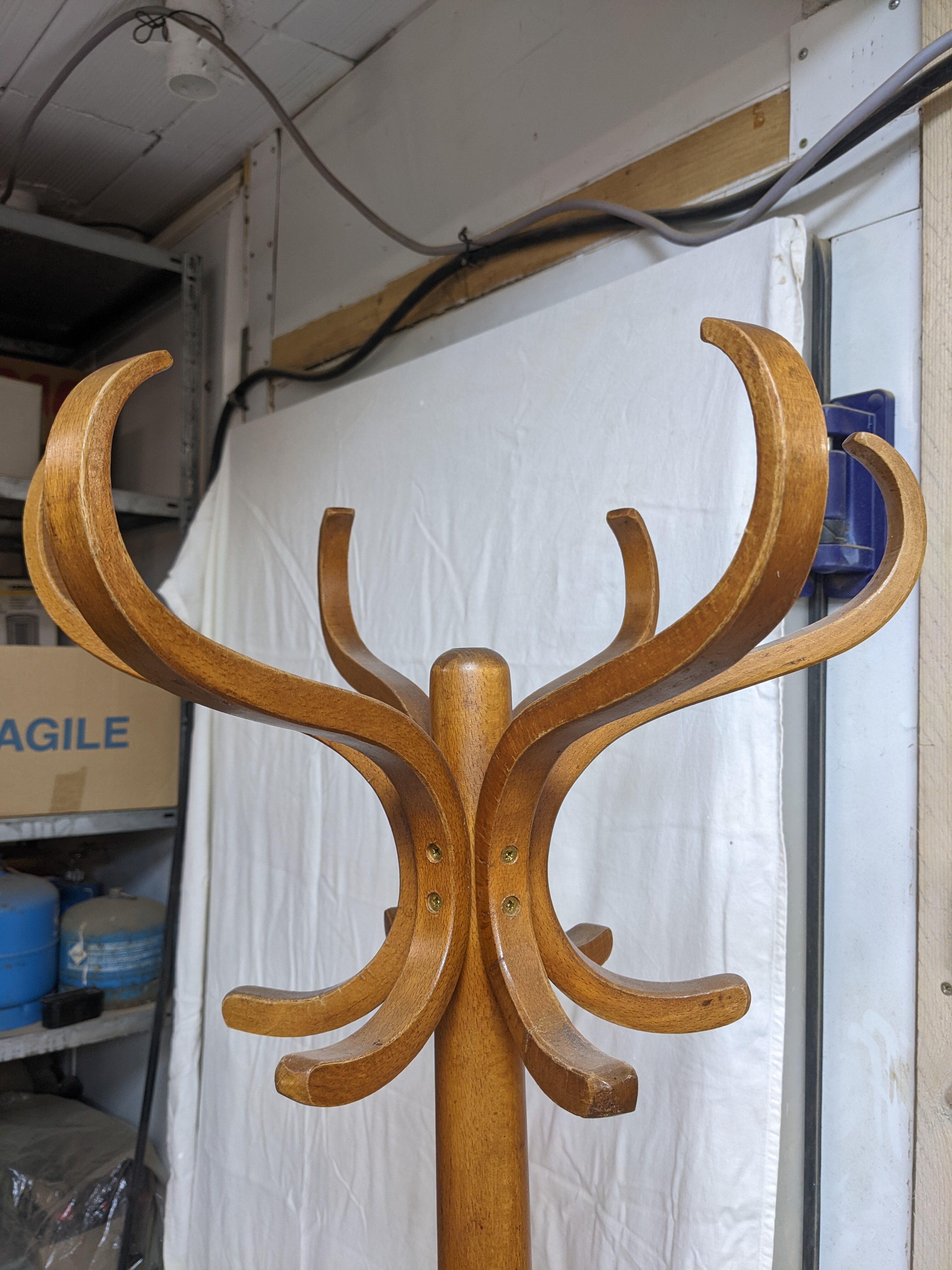 Parrot coat rack