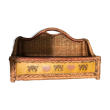 Wicker shelf