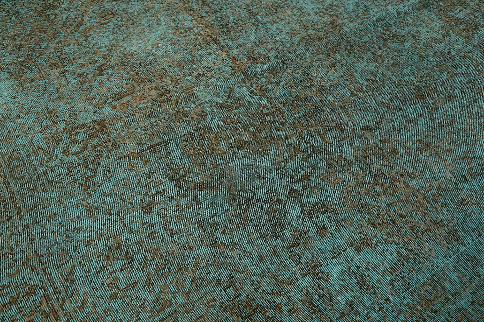 1970s 232 cm x 319 cm turquoise wool carpet