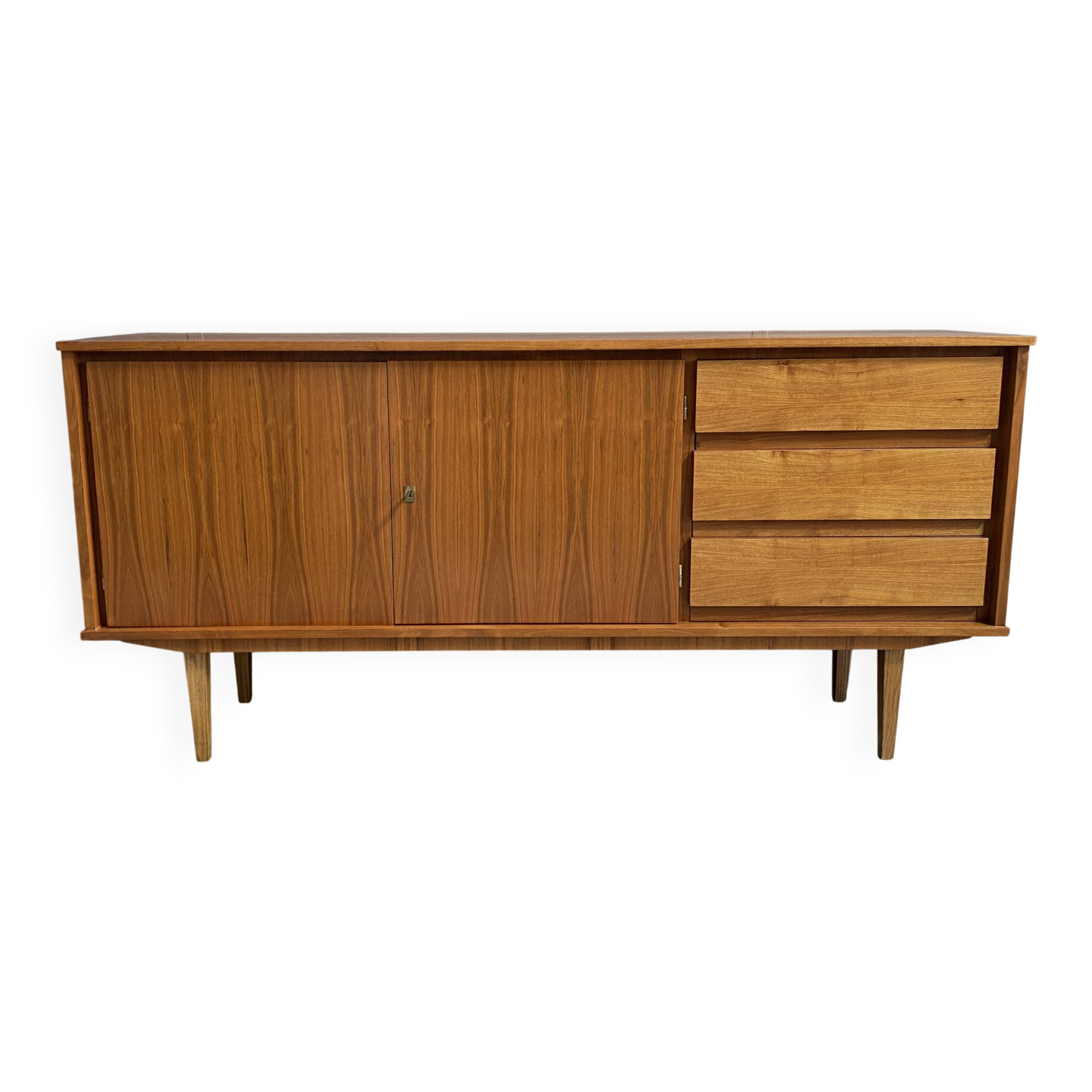 Buffet en bois des années 1960