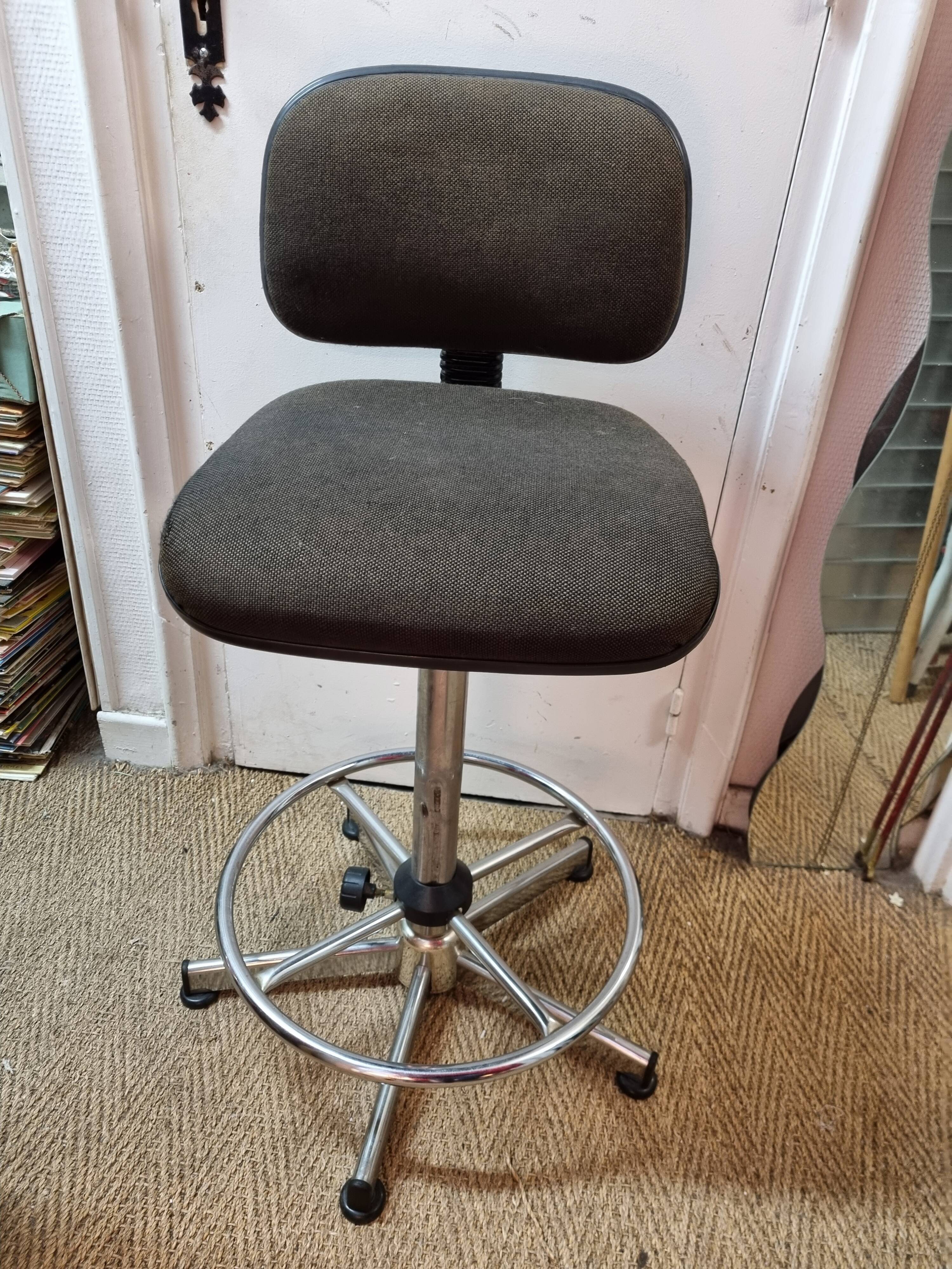 Architect's high chair 1970