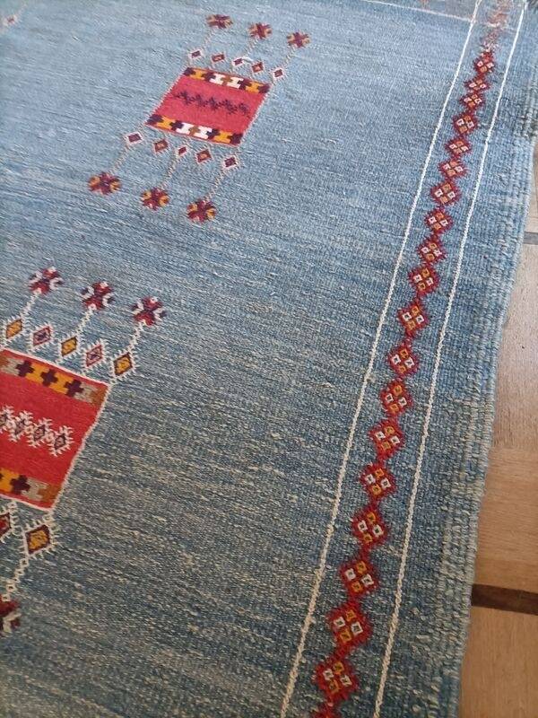Empty house carpet