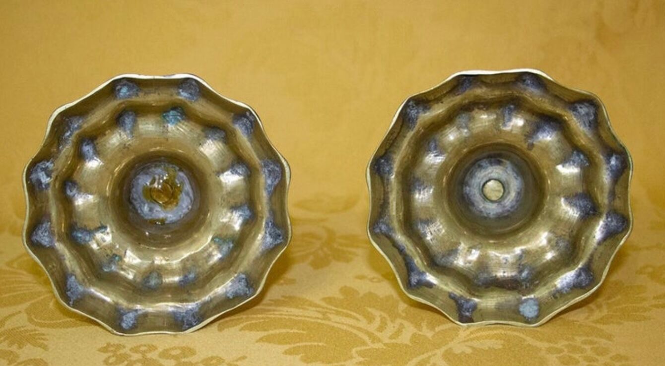 Pair of chandelier, gilded metal, Louis XV style, eighteenth century