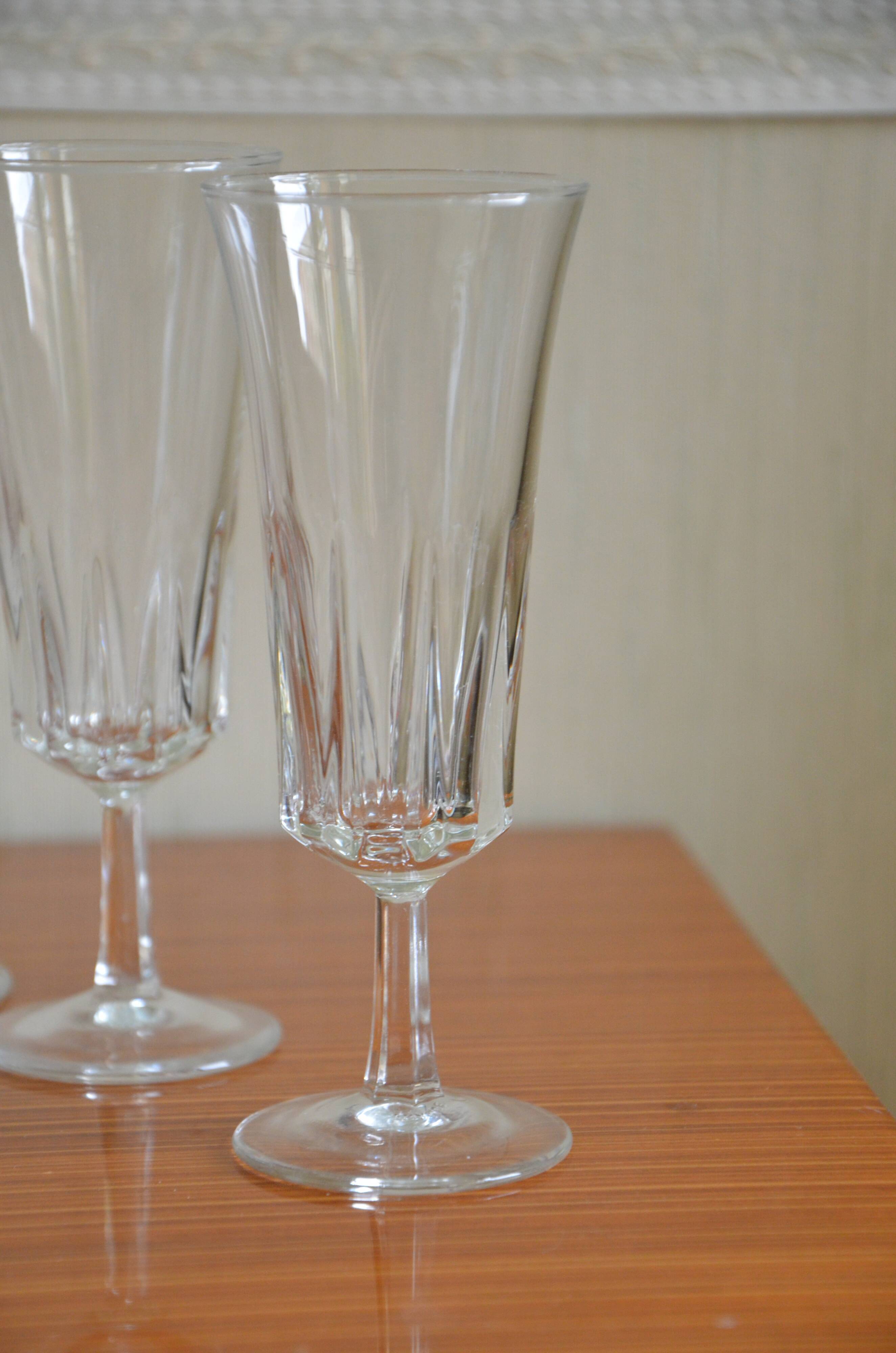 Lot de 8 flûtes à champagne