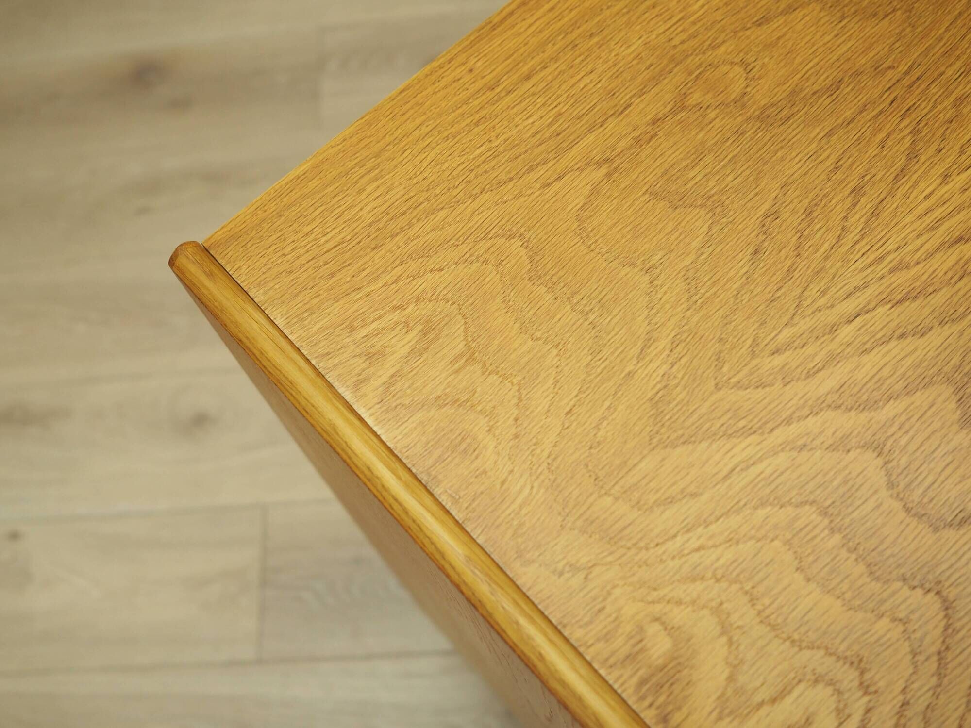 Commode en frêne, design danois, années 1960, fabricant : Lyby Møbler