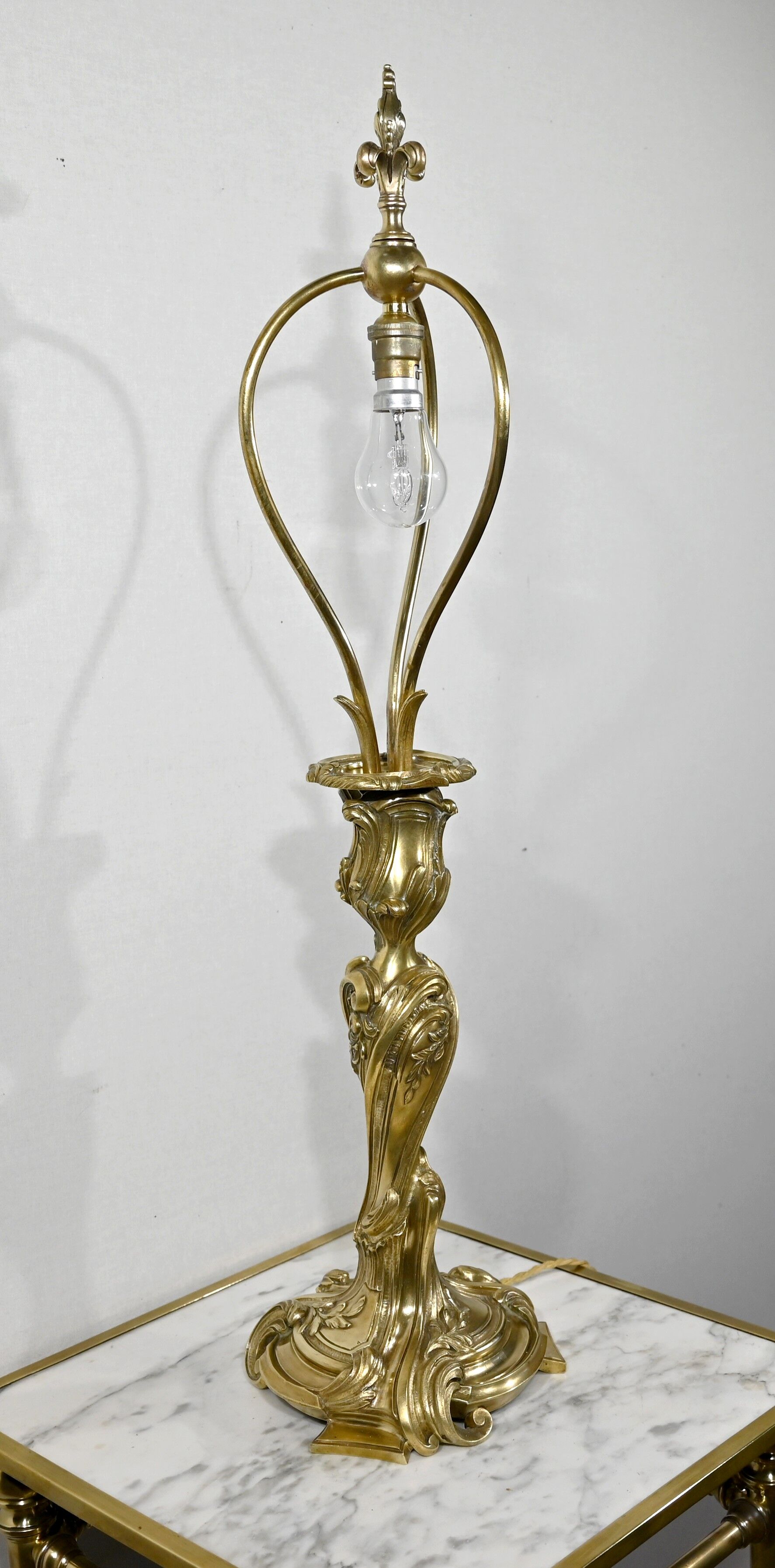 Gilded bronze lamp, Art Nouveau – late nineteenth century
