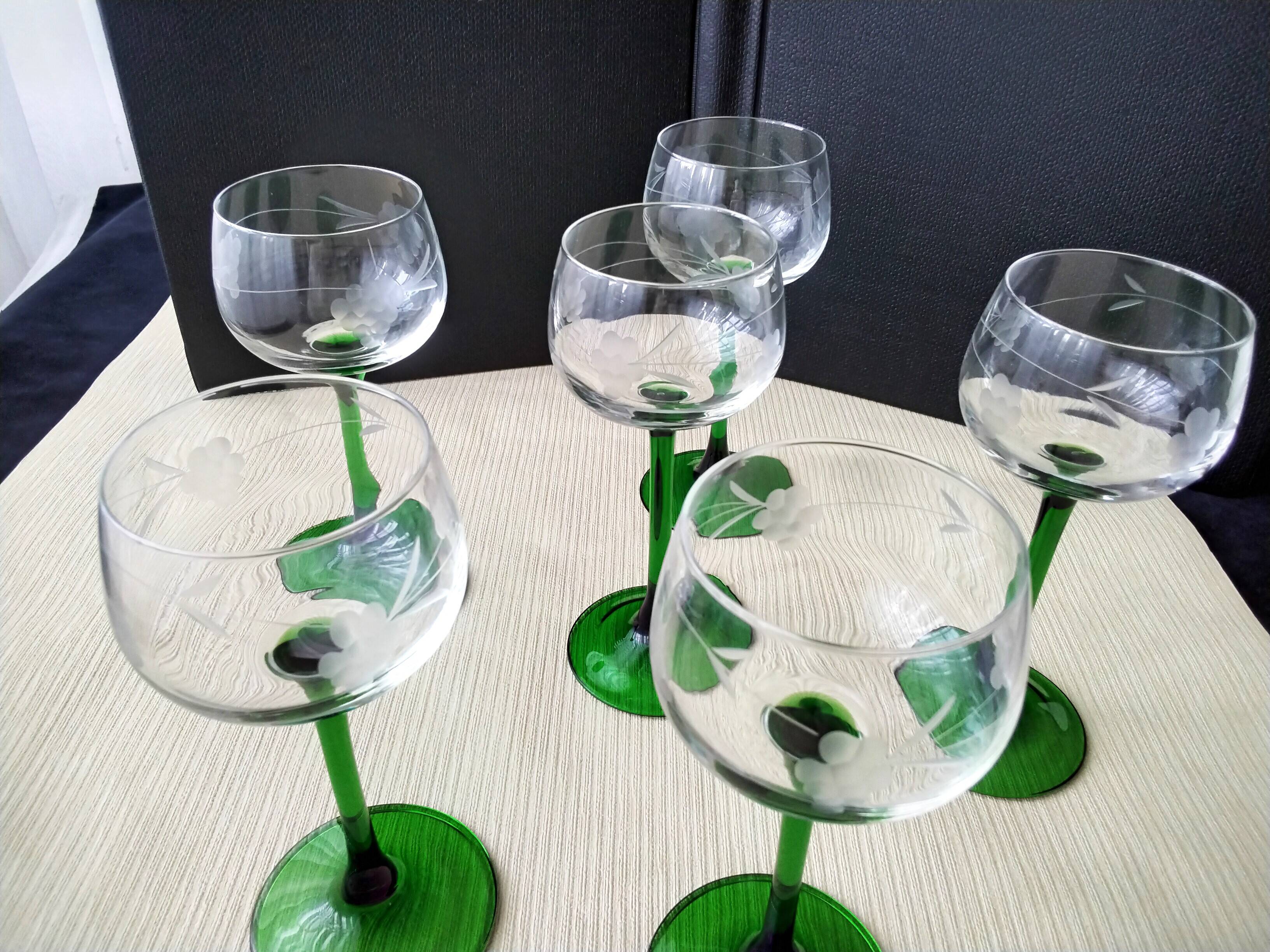 6 Alsace white wine glasses Ground floral decoration