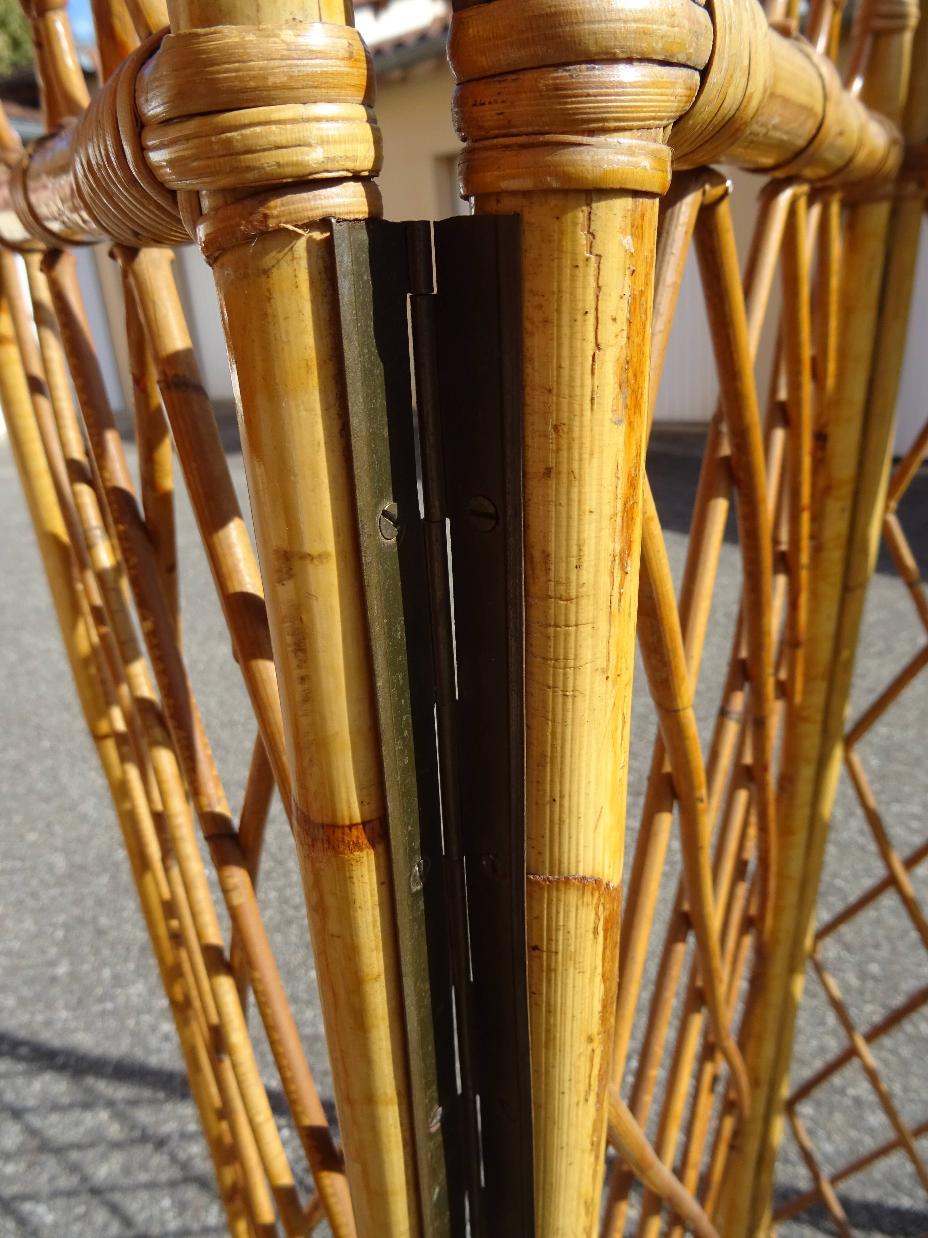 Vintage rattan screen year 60/70