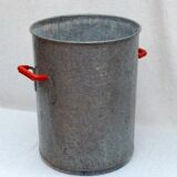 Old zinc washing slee with its lid and two handles size:H-50cm- diameter -34.5cm-