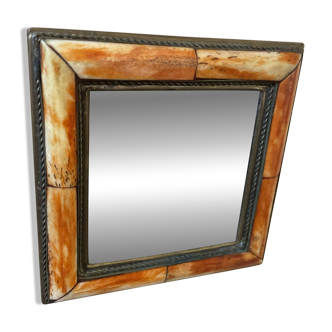 Square mirror