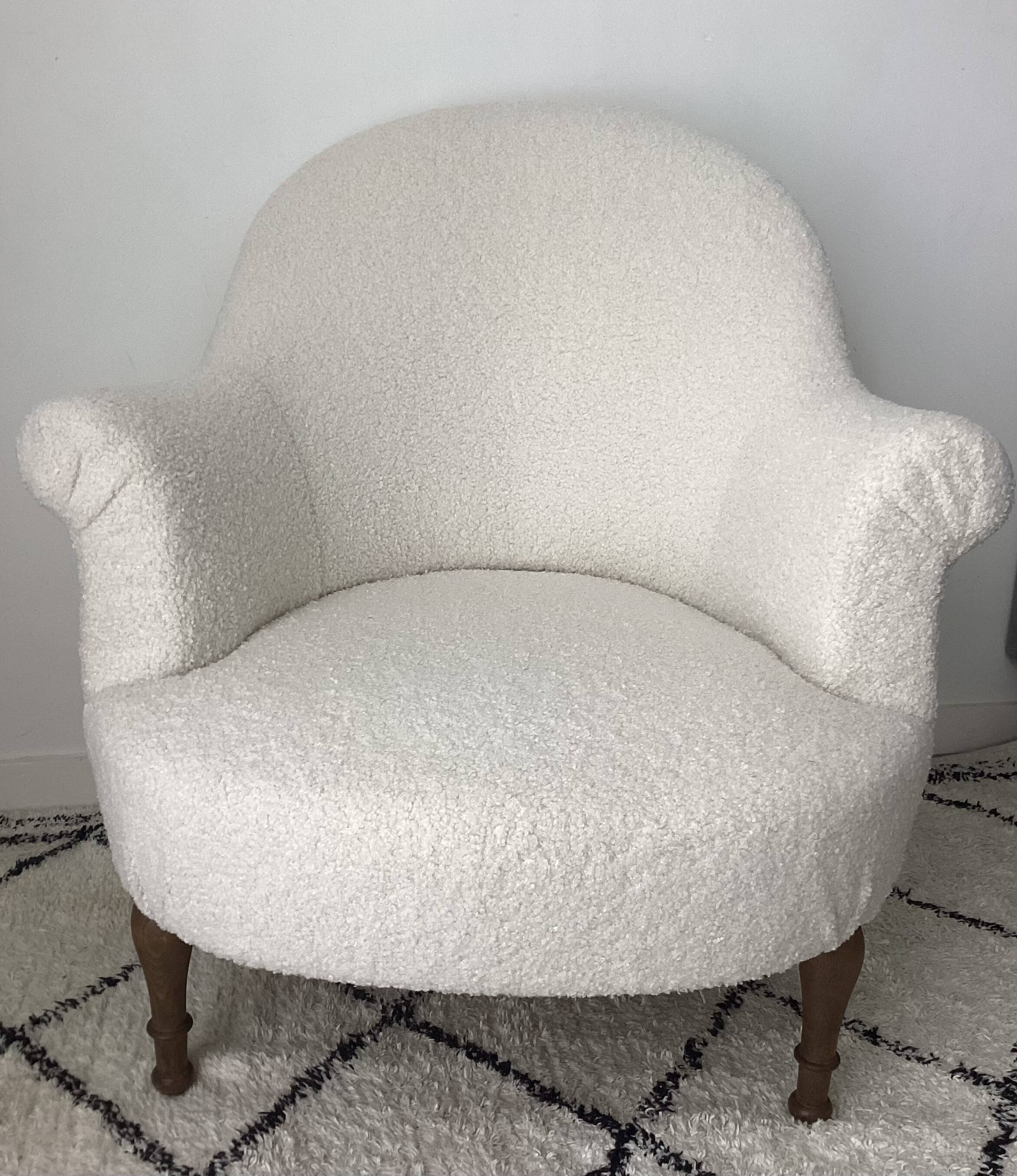 Fully restored toad chair with bouclette fabric