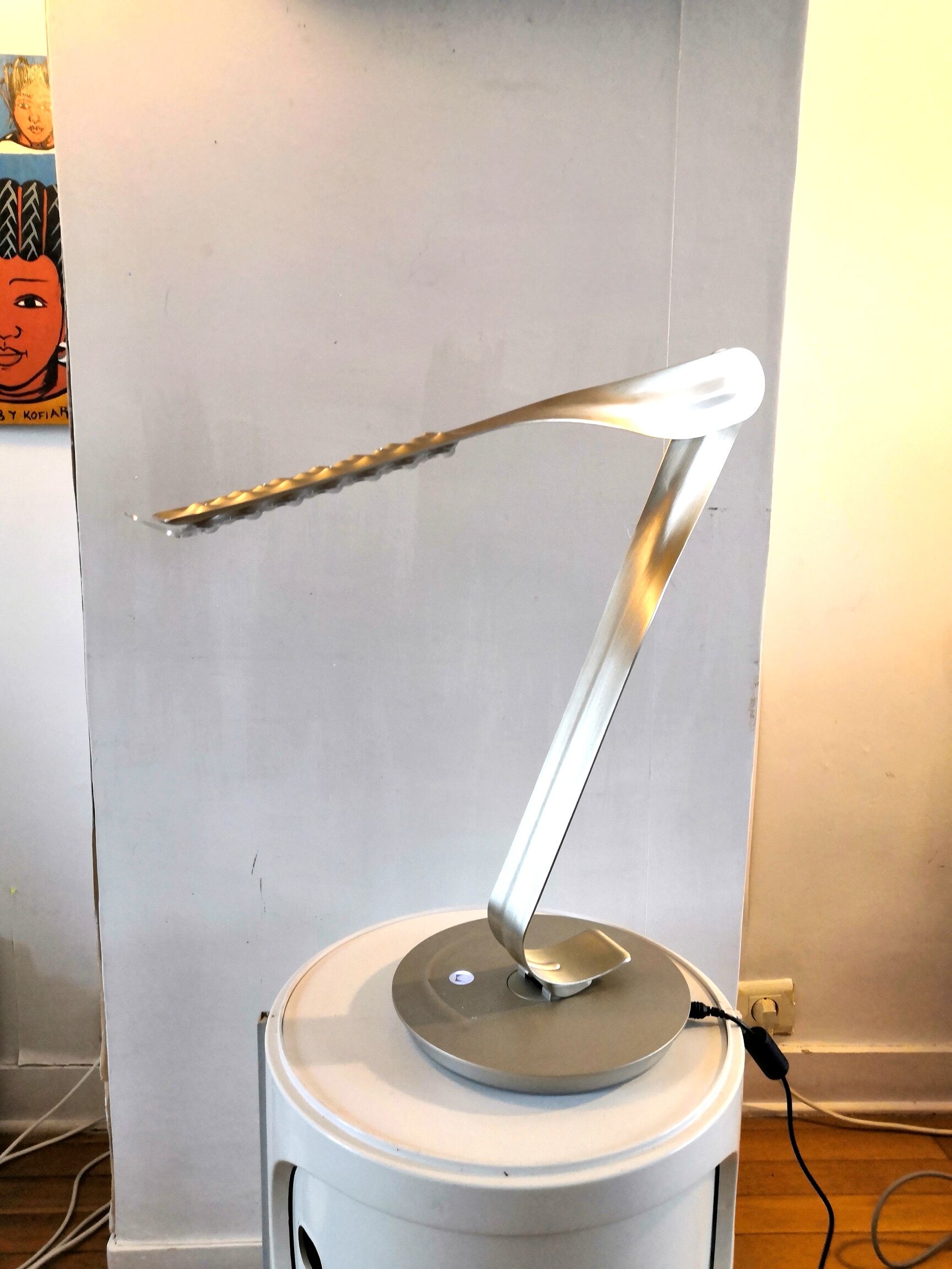 Yves Béhar Leaf light design lamp for Herman Miller