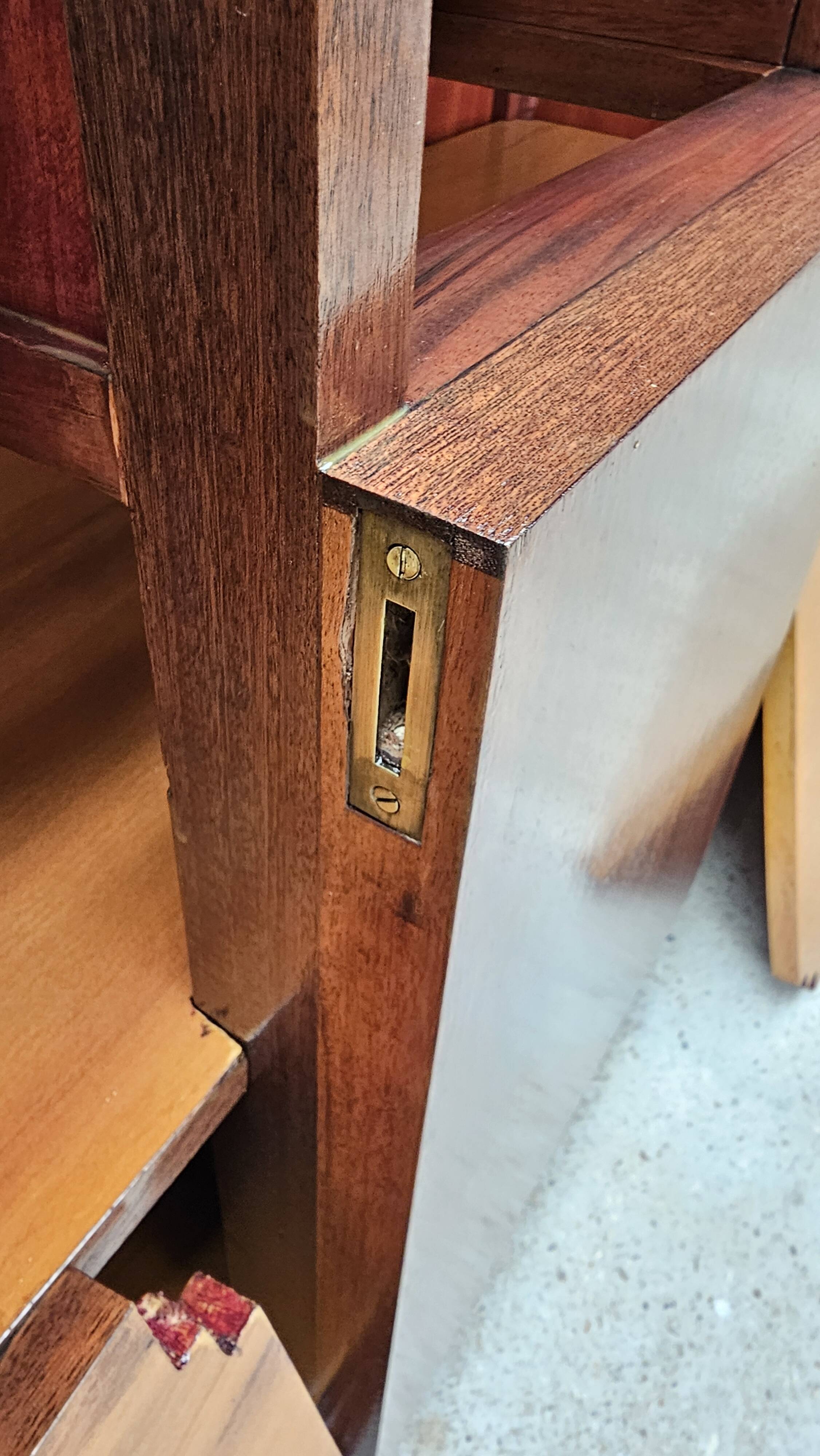 Art Deco buffet by Saddier & Fils in solid rosewood and veneer.