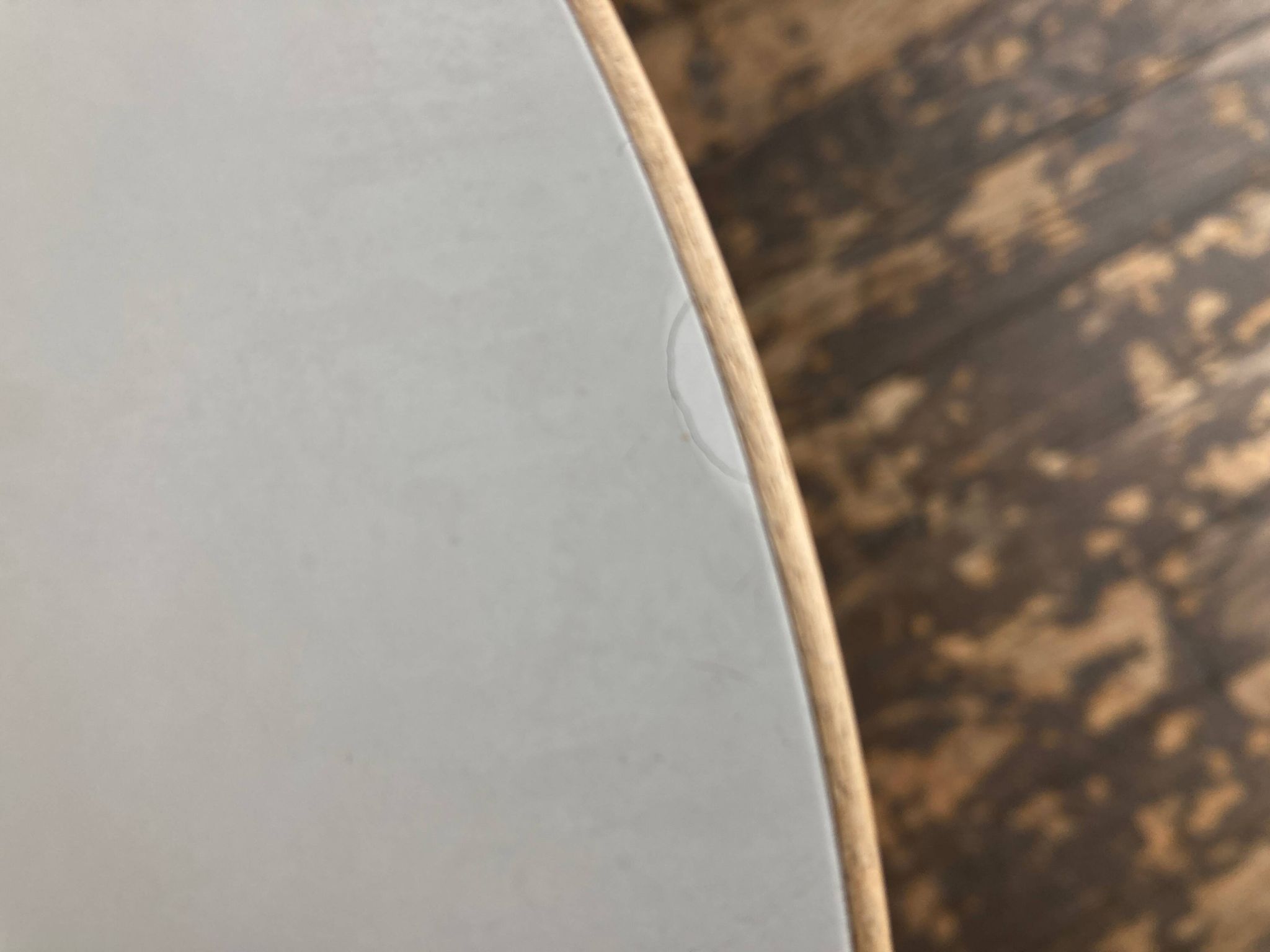 Tabouret Alvar Aalto e60 édition Artek mélamine blanche