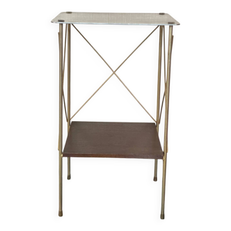 Gold metal pedestal table