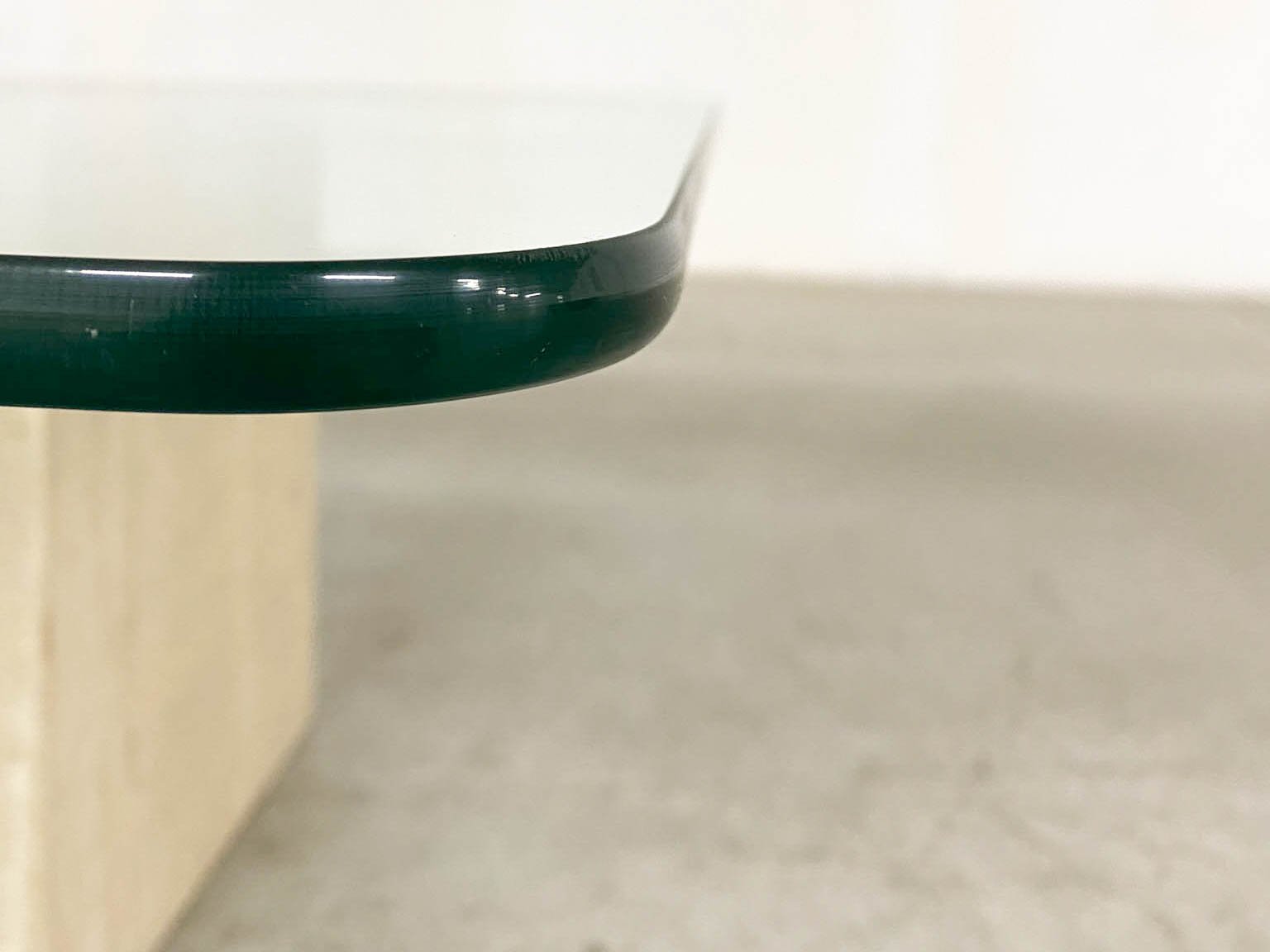Italian travertine coffee table from Artedi, 1970s