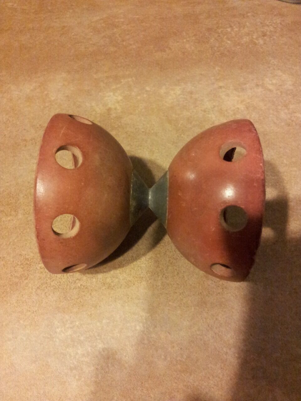 Former diabolo Diavolux rubber toy