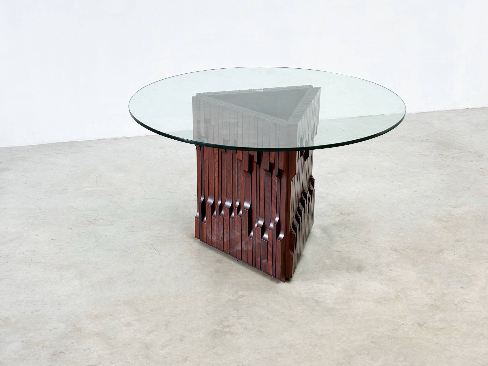 Luciano Frigerio sculptural wooden Barium dining table