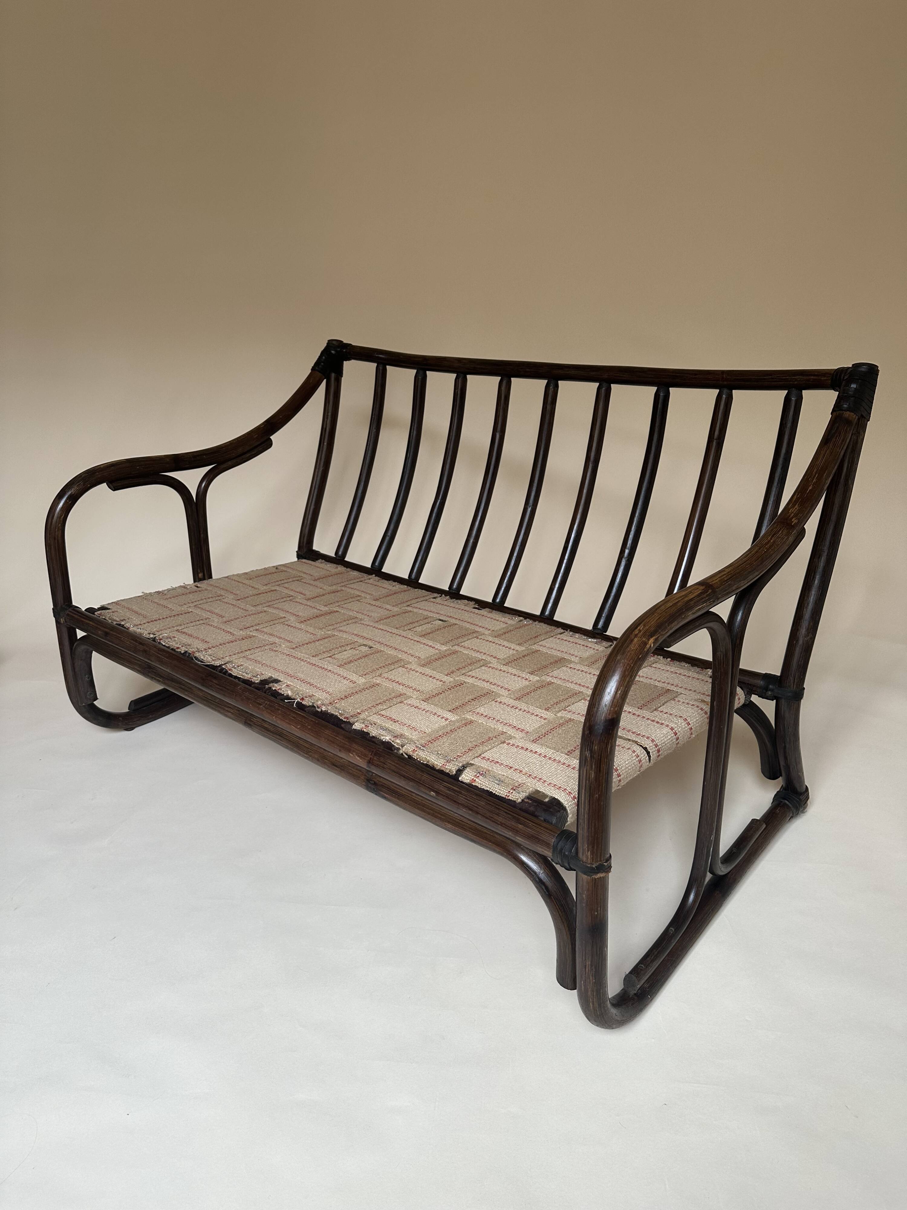 Two-seater rattan bench