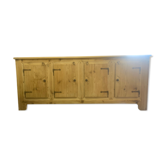 sideboard