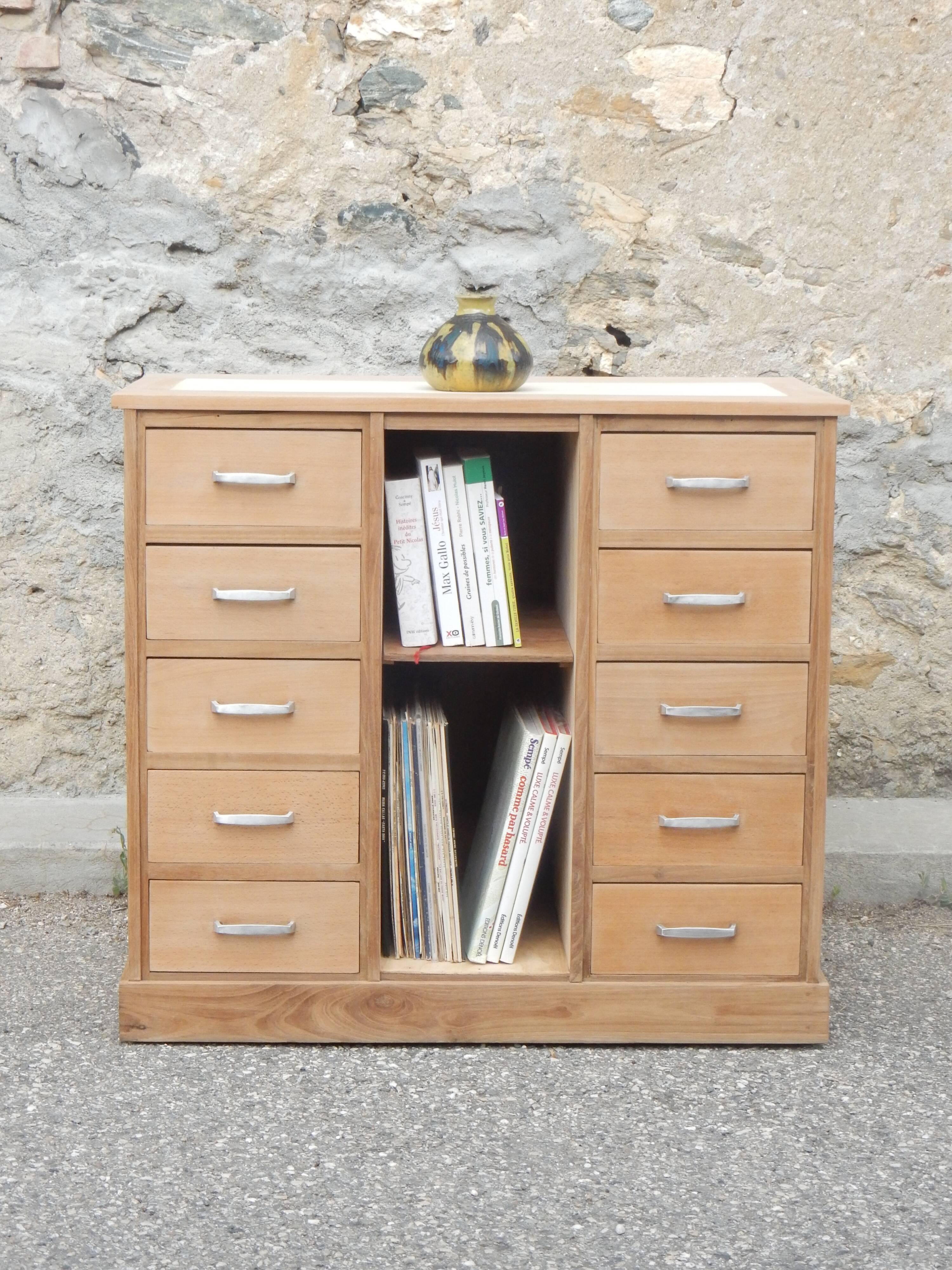 Superbe petit buffet / meuble de métier 10 tiroirs