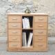 Superbe petit buffet / meuble de métier 10 tiroirs