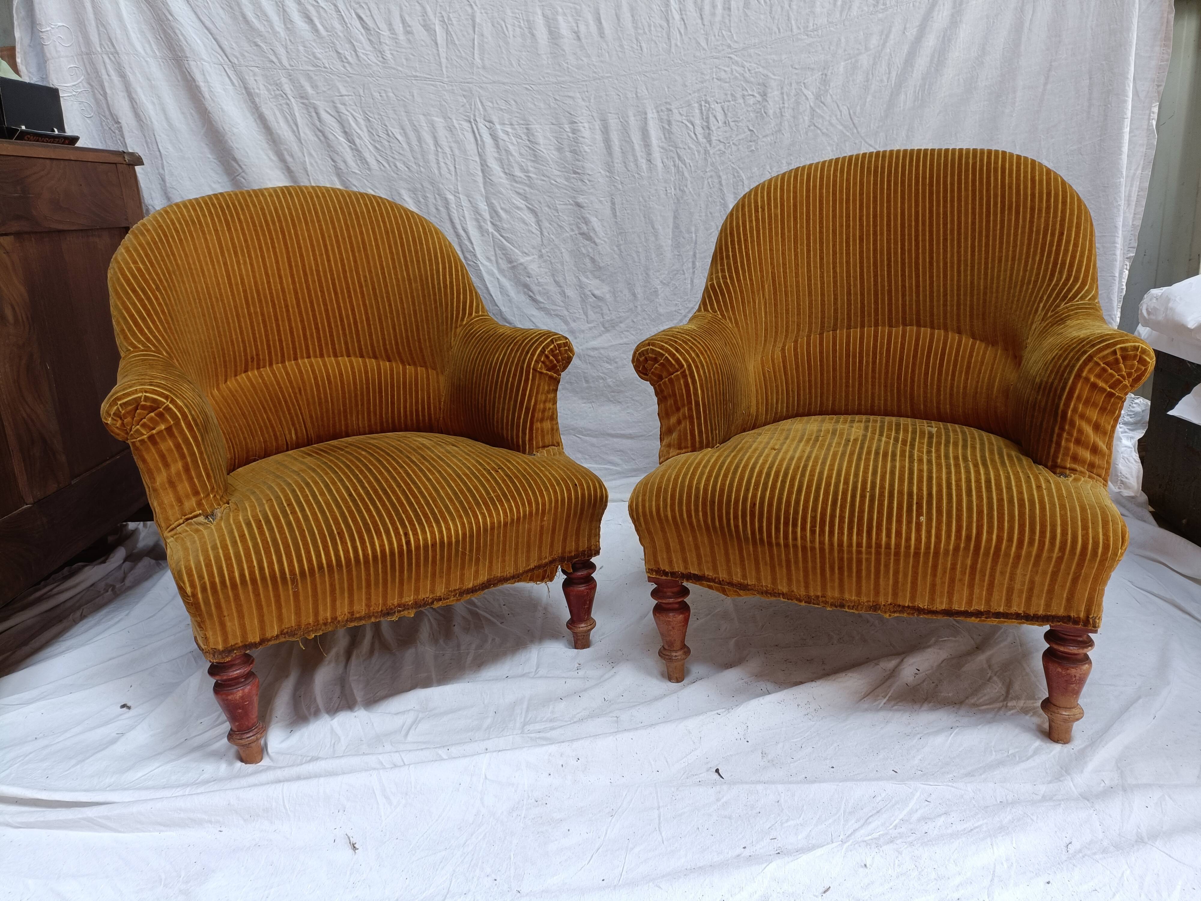 Pair of beech toad armchairs