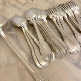 25-piece cutlery set