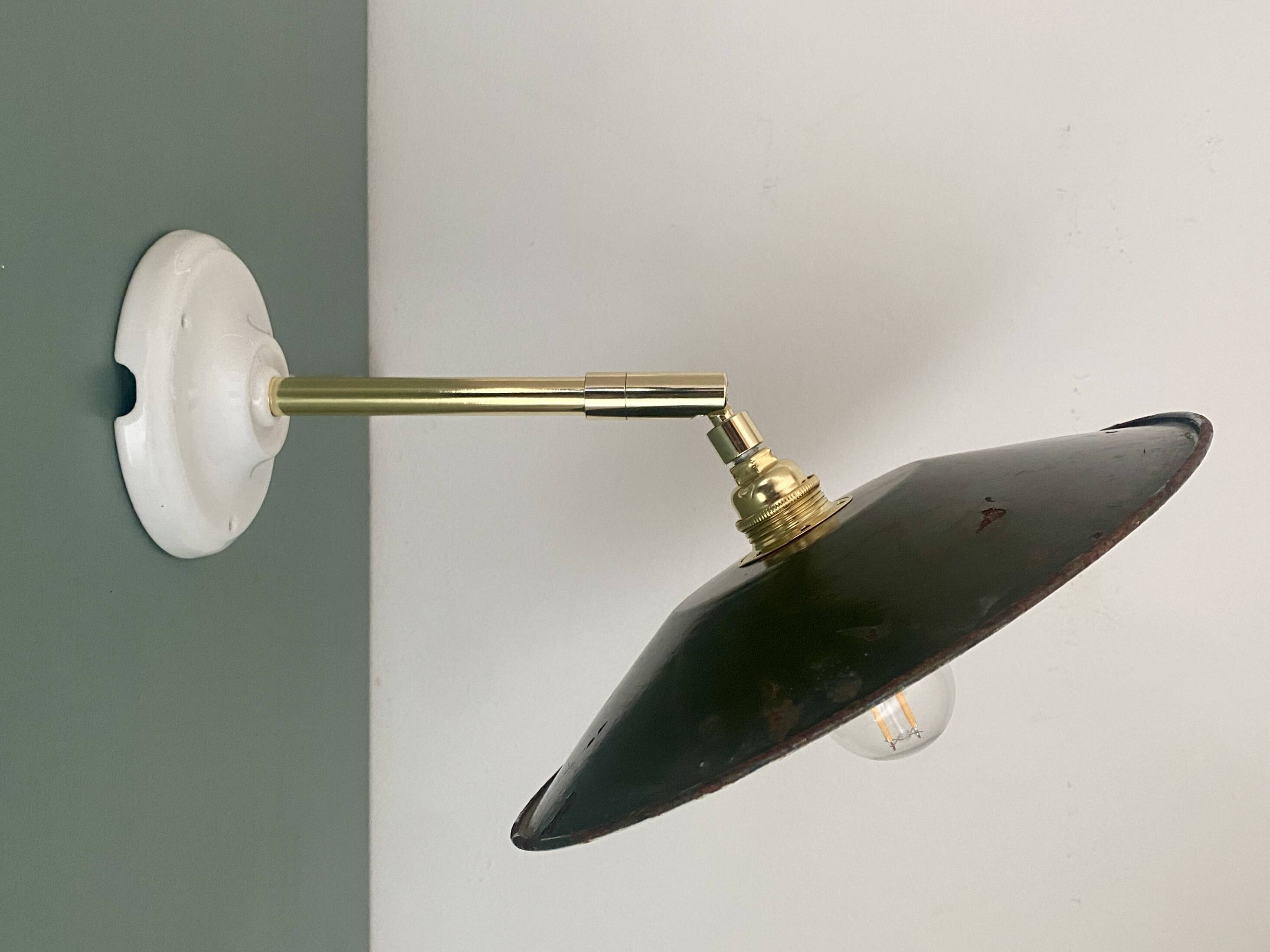 Vintage green enamelled sheet metal wall lamp shade - 3 -