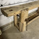 Oak carpenter's establishment