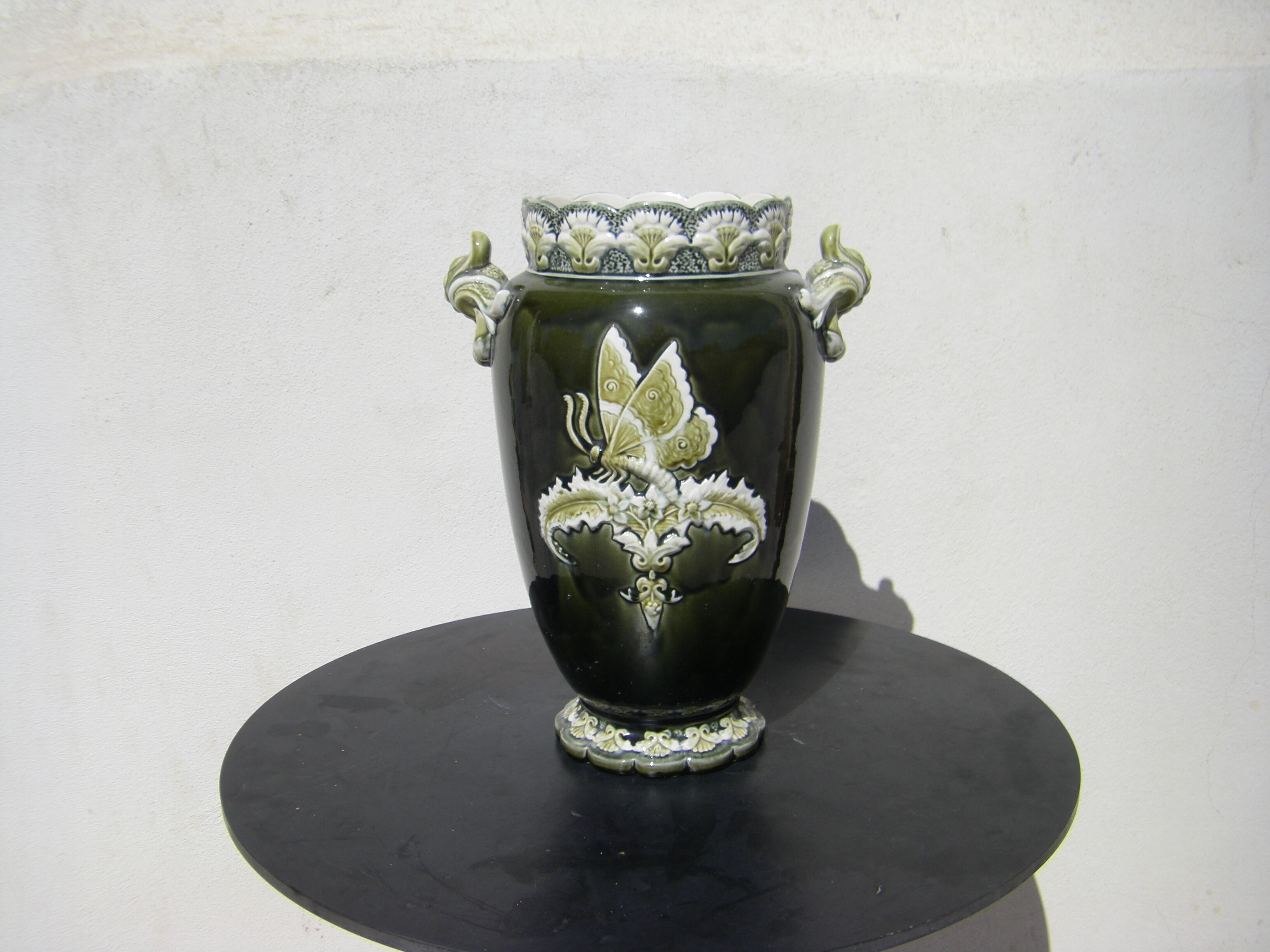 Old slip vase by A.G. de Bruyn for Fives (Lille)