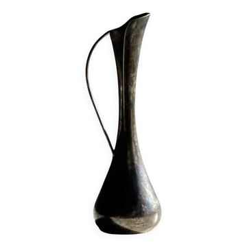 Vintage silver-plated soliflore vase with a dark patina in the shape of a ewer.