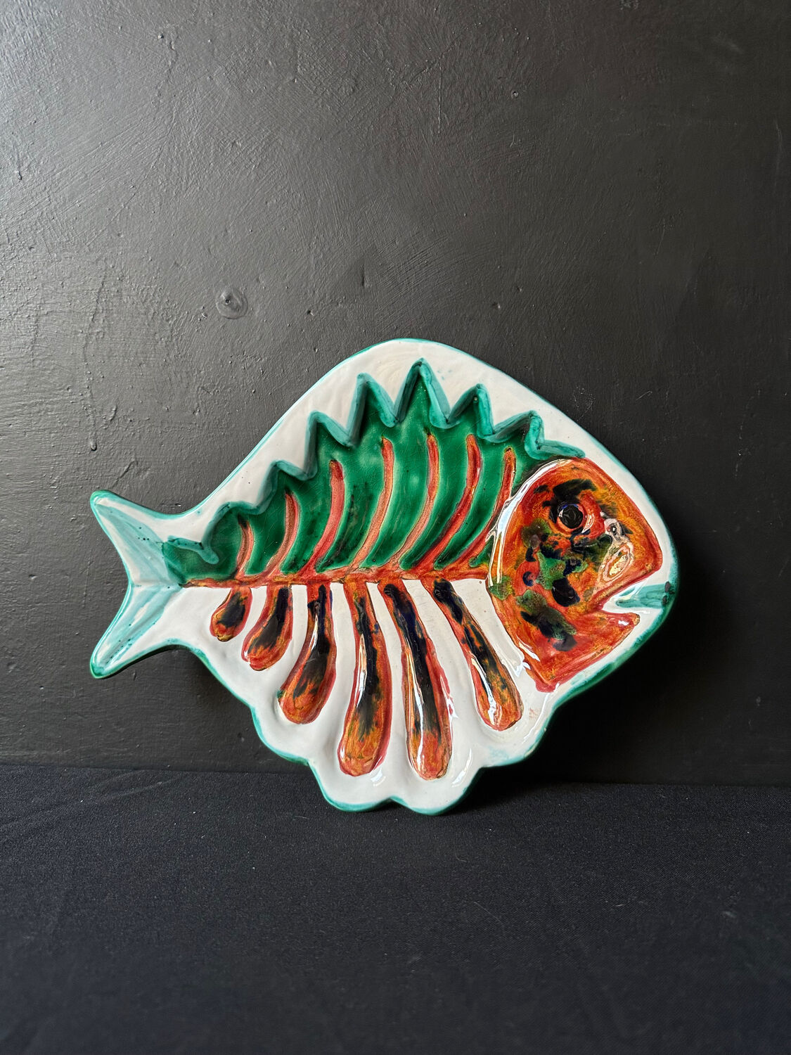 Cérenne fish plate