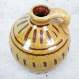 Jug vase in sandstone with Cove