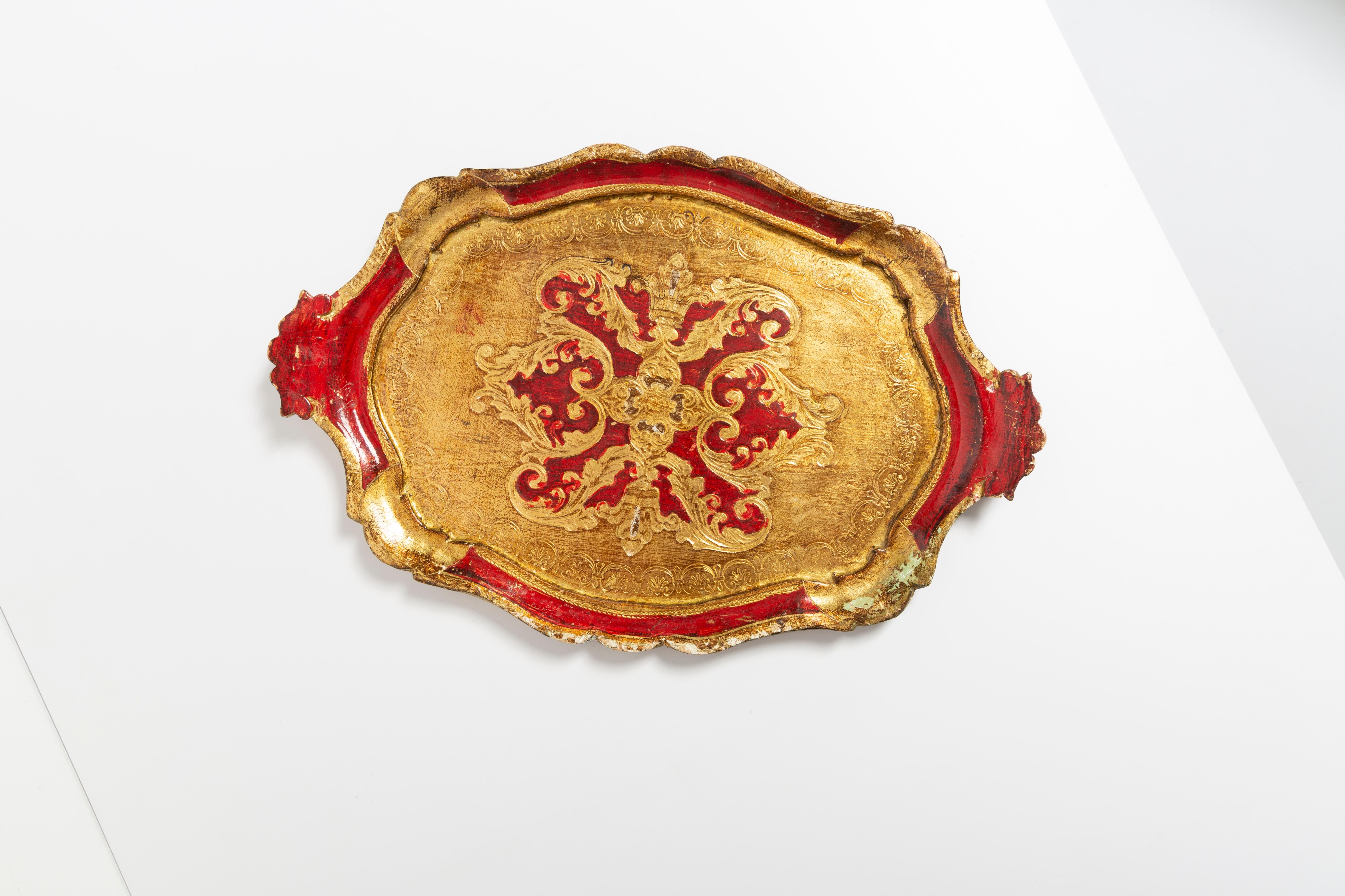 Deep red vintage decorative plate in wood, Italy, 1960s