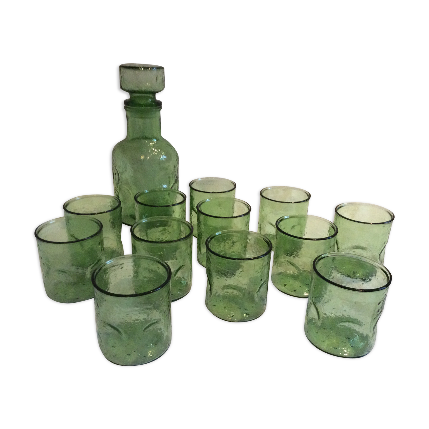 Ensemble de 12 verres avec leur carafe assortie