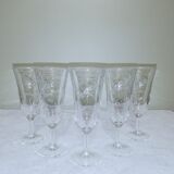 5 champagne flutes decorated with engraved ears