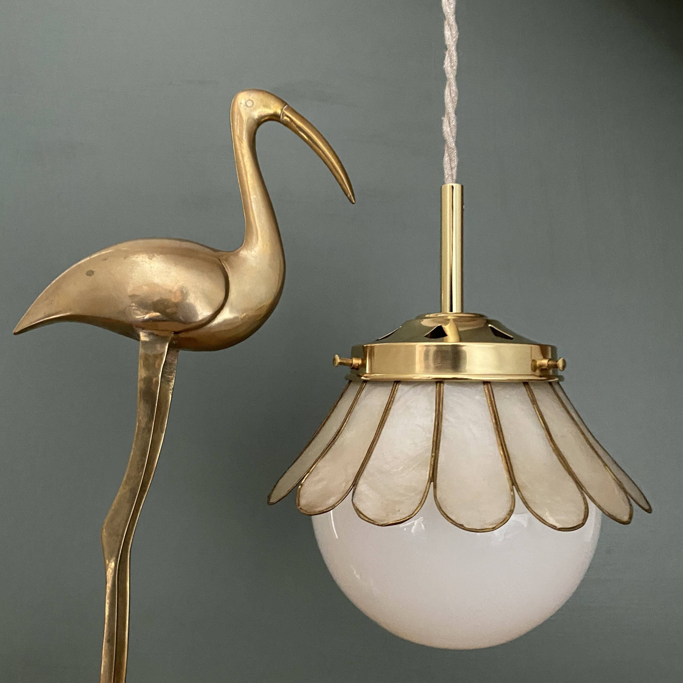 Globe pendant light and vintage lampshade in opaline and mother-of-pearl