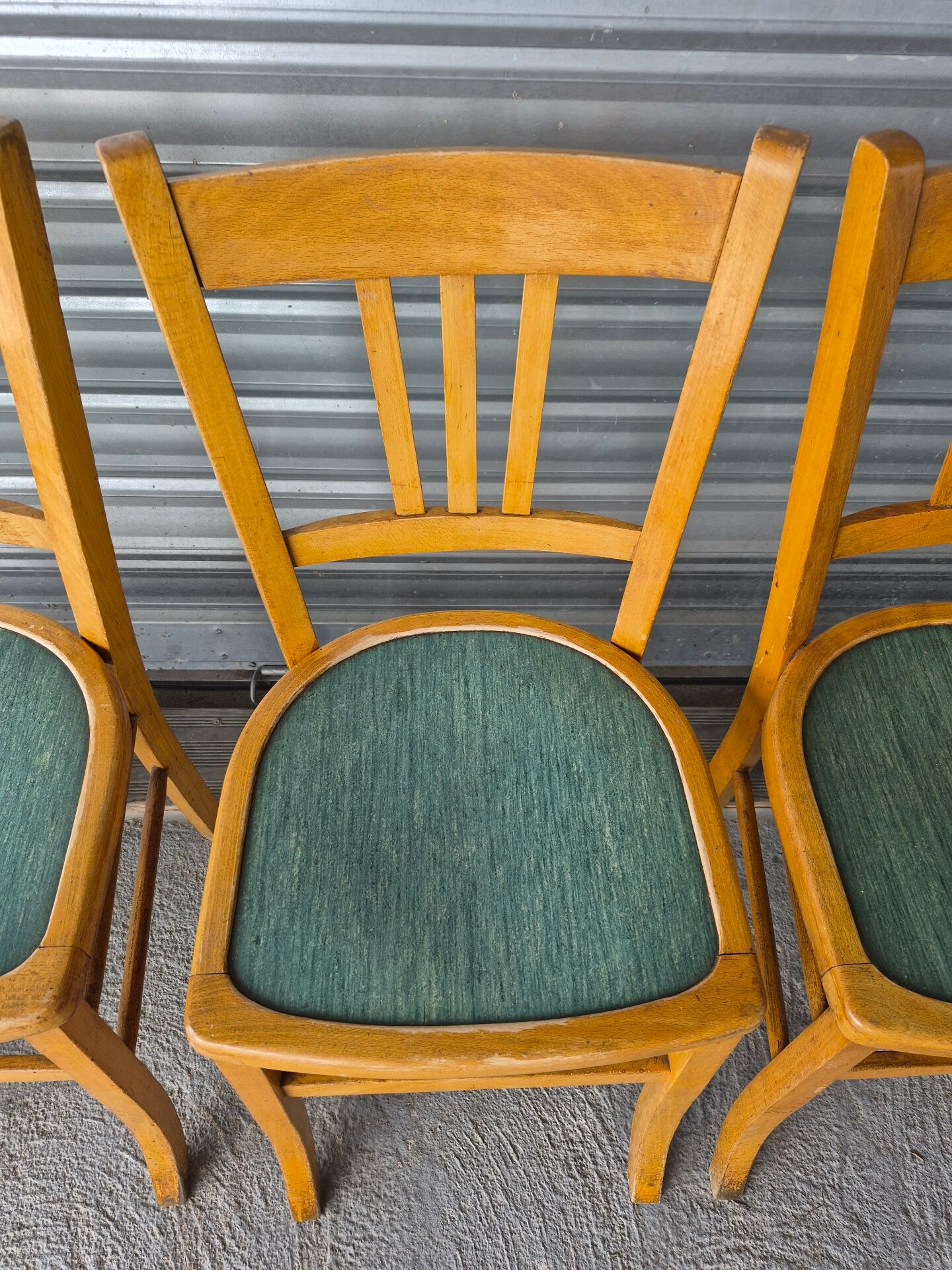 Set of 4 vintage bistro chairs