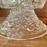 Coupe sur pied ancienne en verre ciselé